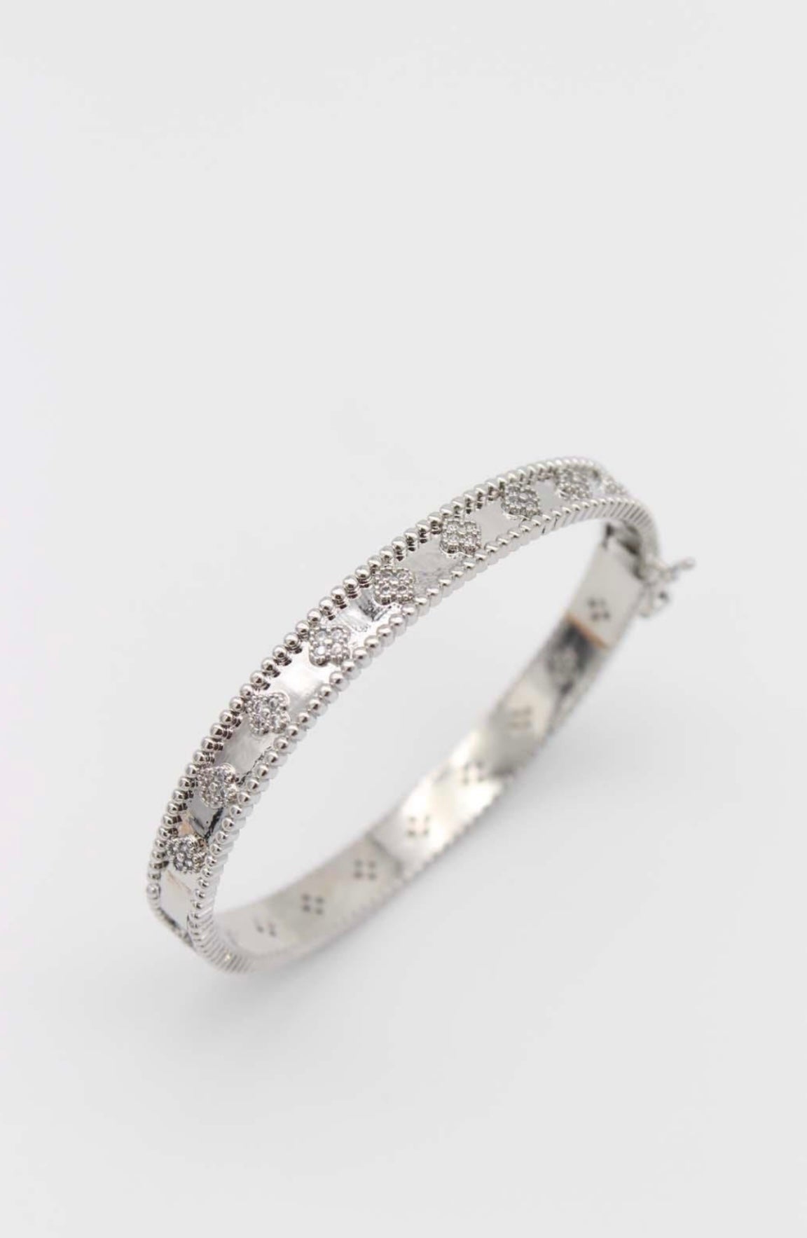 Mini Flower Detailed Bangle