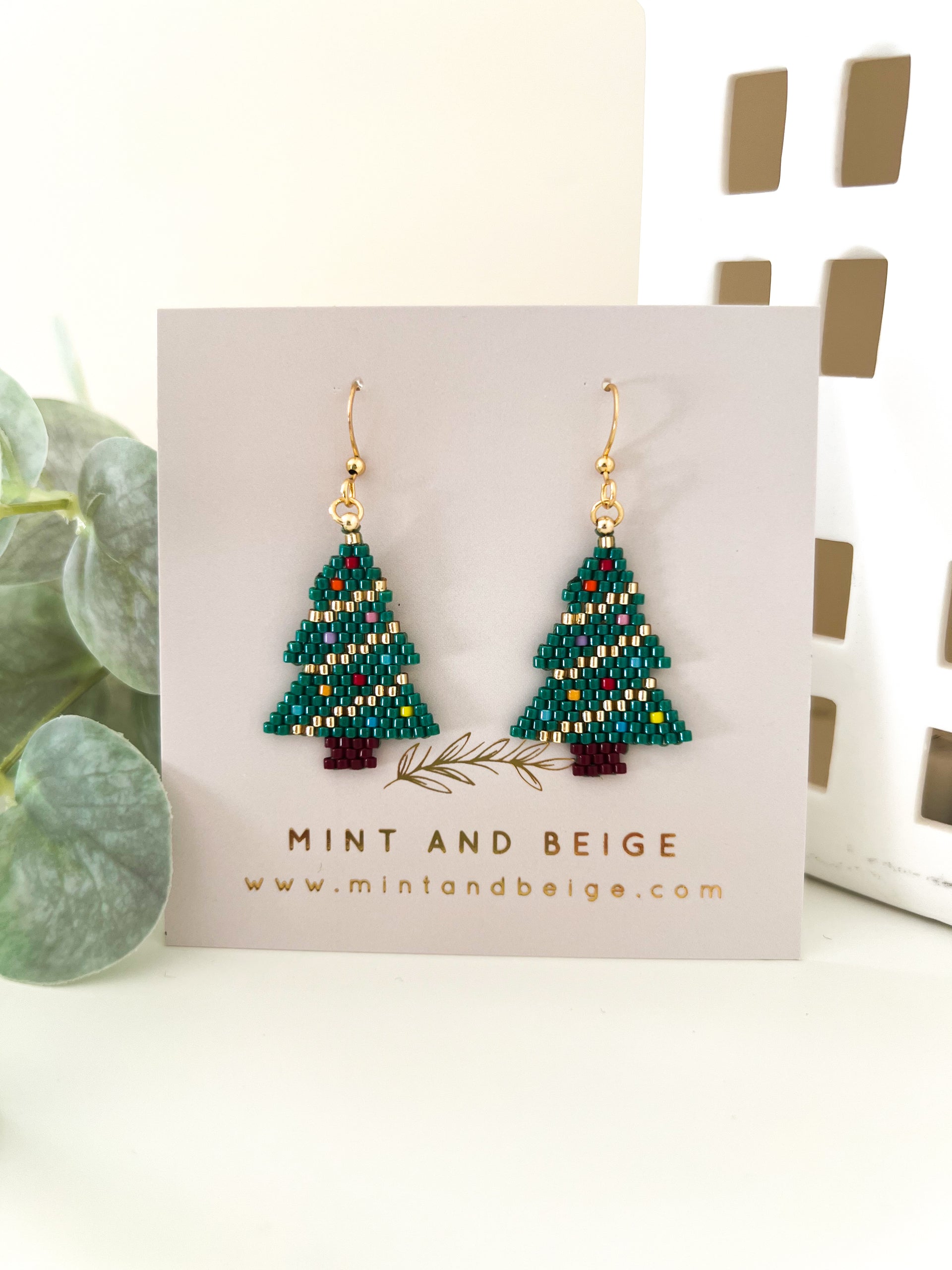 money tree earrings Christmas Tree Earrings – MintandBeige