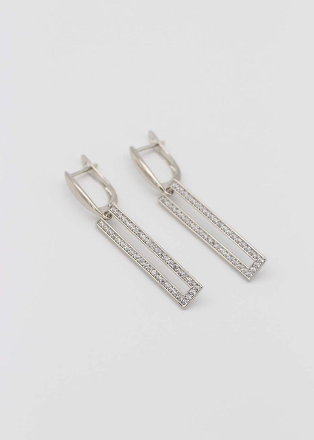 Argen Drop Earrings