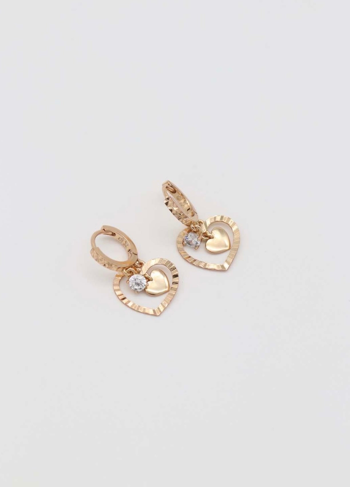 Corazon Huggies Earrings